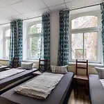 Enjoy Your Stay With Dkn Apartments - Mon-Sun - Late Night Check-In - Multilanguage - Near Railway Station - Witamy Serdecznie