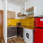 Enjoy Your Stay With Dkn Apartments - Mon-Sun - Late Night Check-In - Multilanguage - Near Railway Station - Witamy Serdecznie