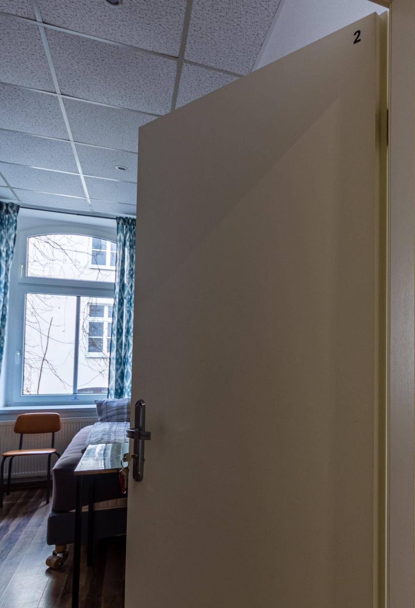 Apartment Enjoy Your With Dkn - Mon-sun - Late Night Check-in - Multilanguage - Near Railway Station - Witamy Serdecznie